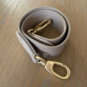 🆕 Quince Taupe Leather Bag Strap with Gold Clasps
